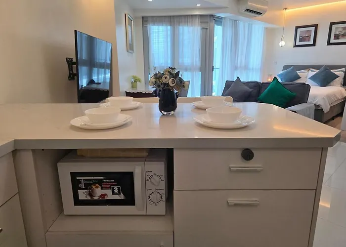 Bgc Uptown Parksuites Spacious Cosy Vibe One Bedroom Unit With Balcony And View Manila