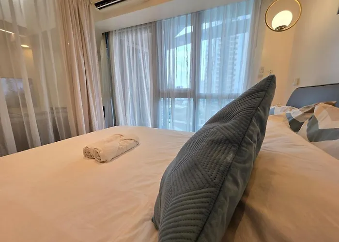 Apartamento Bgc Uptown Parksuites Spacious Cosy Vibe One Bedroom Unit With Balcony And View
